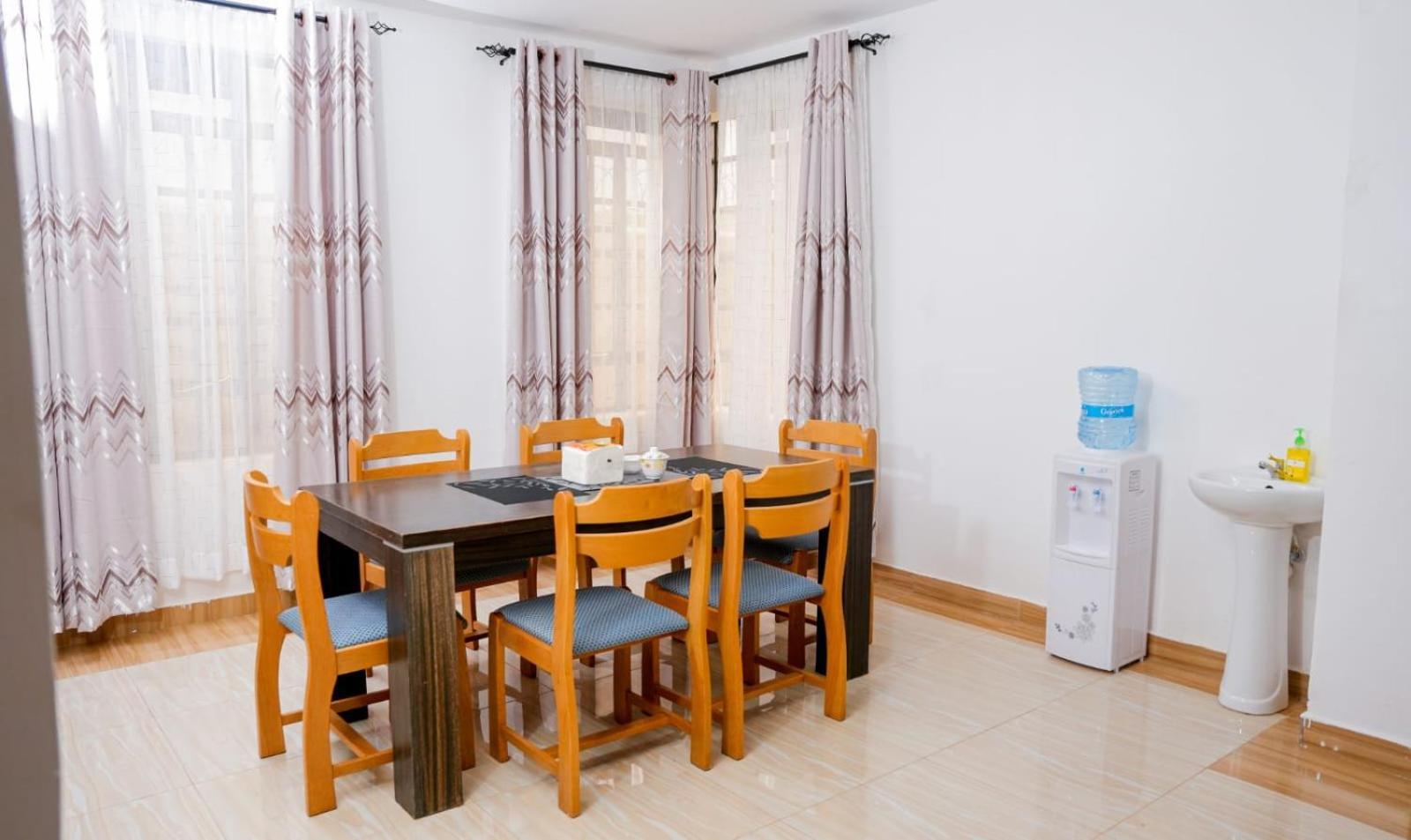 Lake Breeze Apartments Naivasha Buitenkant foto